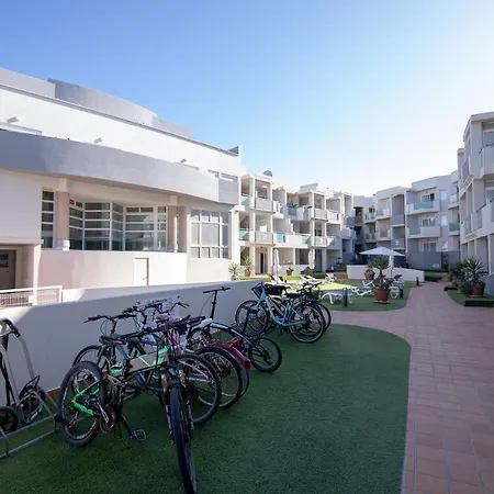 Apartment Urban Sun 140 Pool By Holidays *